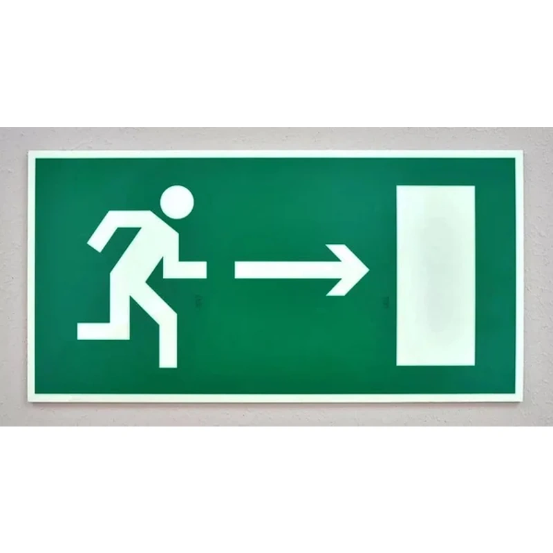 Знак "Направление к эвакуационному выходу направо" 350х124мм для ССА